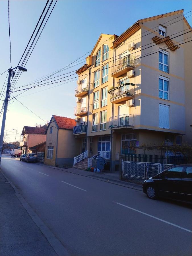 Apartman Centar Pozarevac Exterior photo